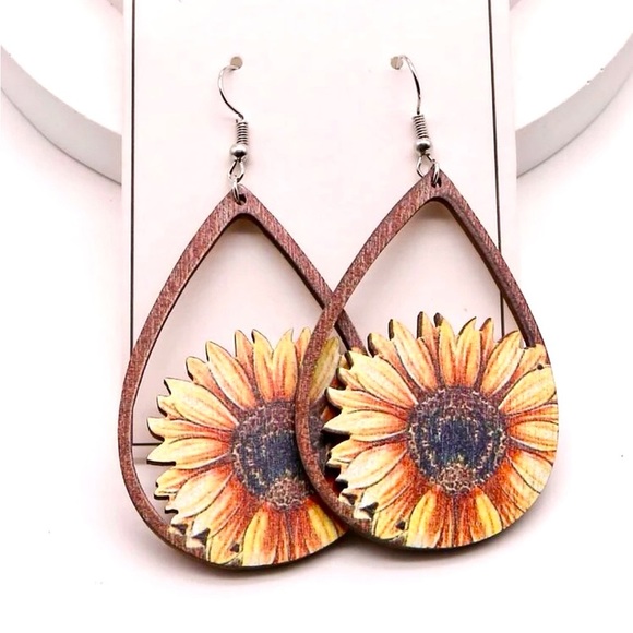 🆕 Sunflower 🌻 Drop Earrings - Picture 1 of 3